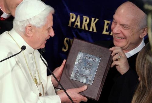 Le pape Benoît XVI et le rabbin Arthur Schneier